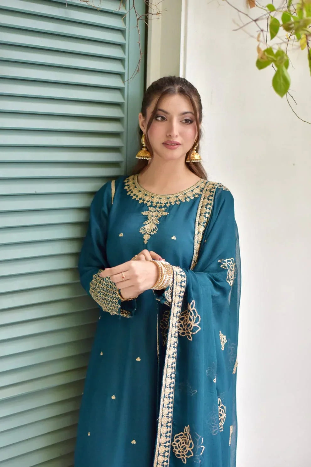 Yasmeen Embroidered 3Pc