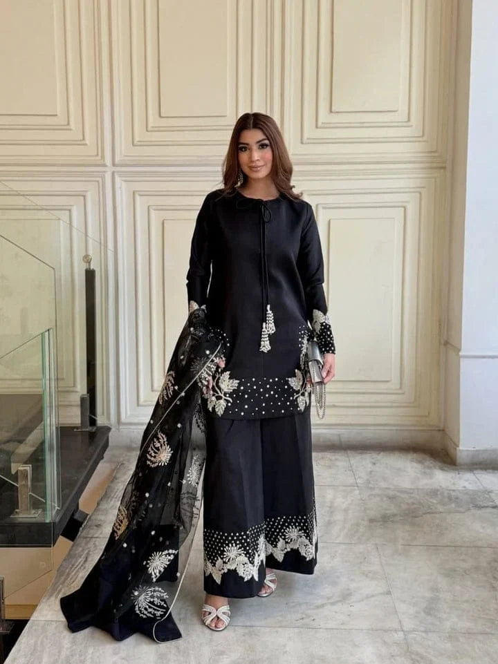 Zola Embroidered 3Pc