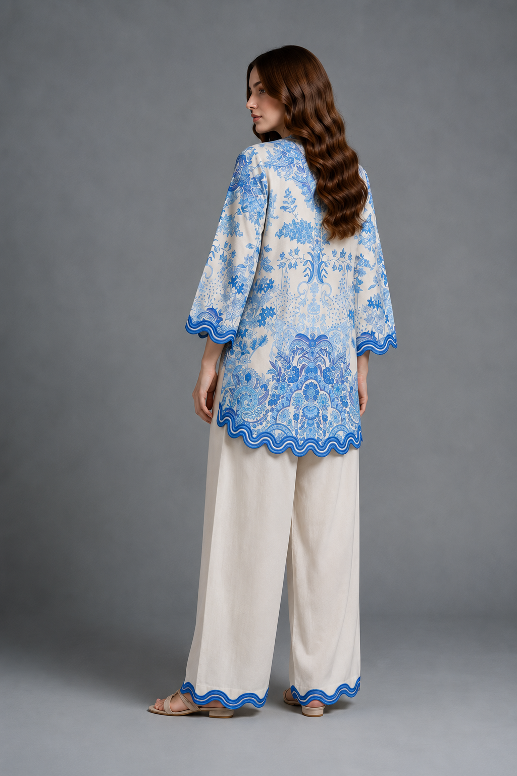 Sky Lid Embroidered 2pc