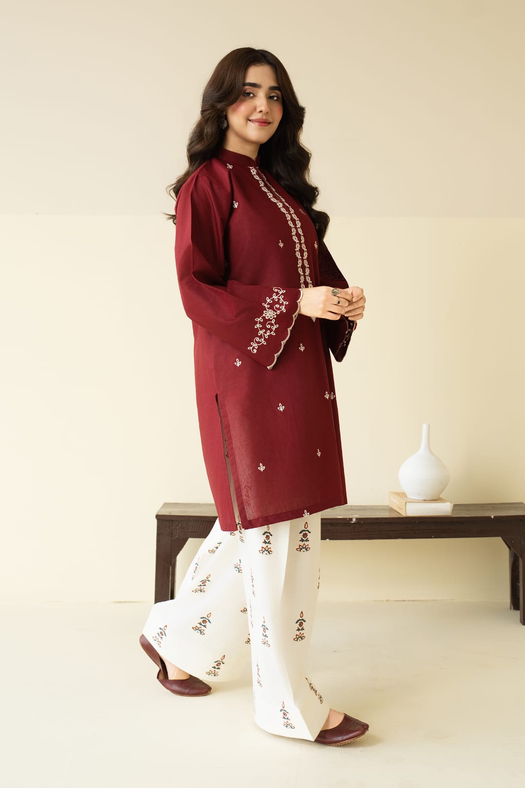 Berry Embroidered 2Pc