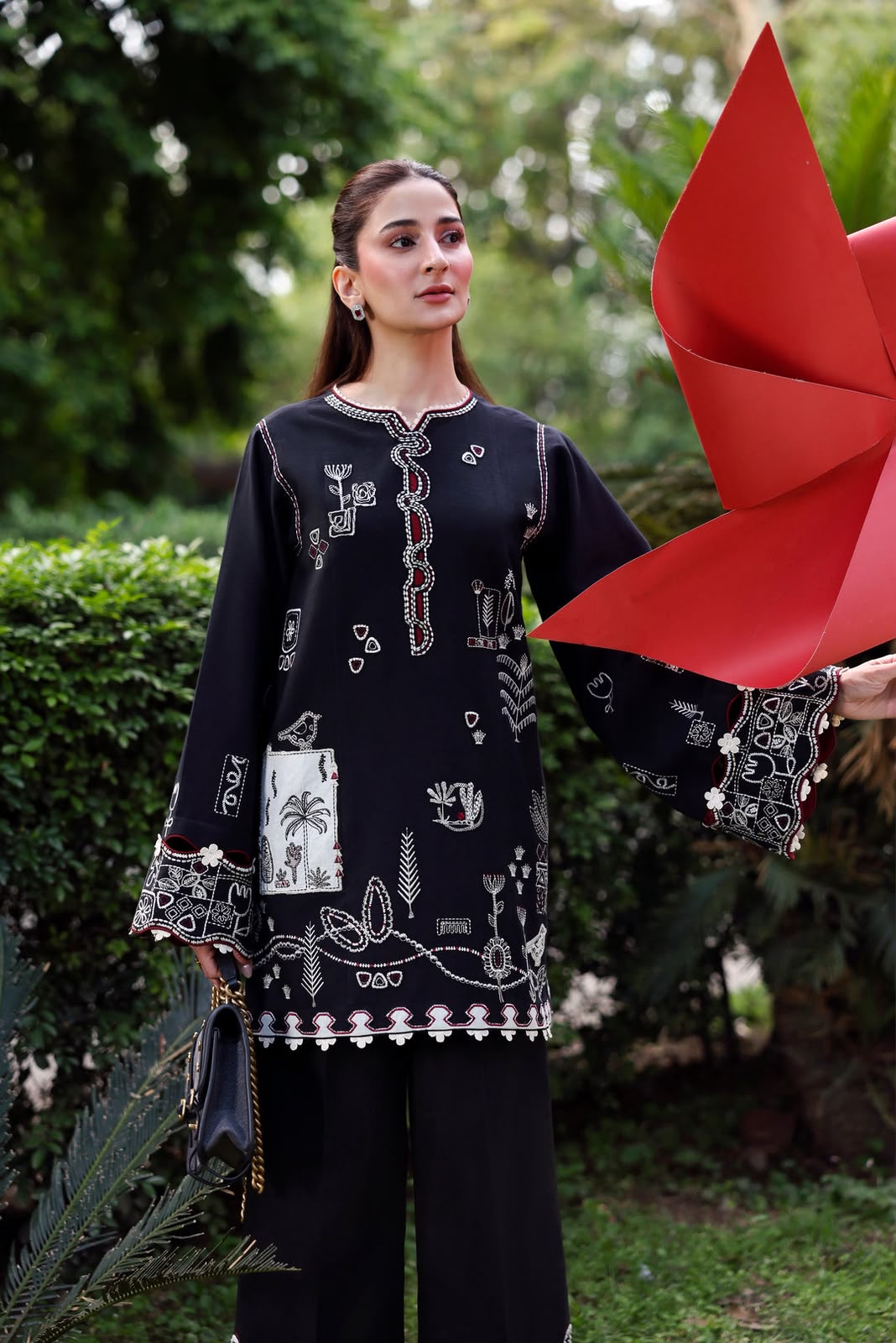 Luqaab Embroidered 3pc