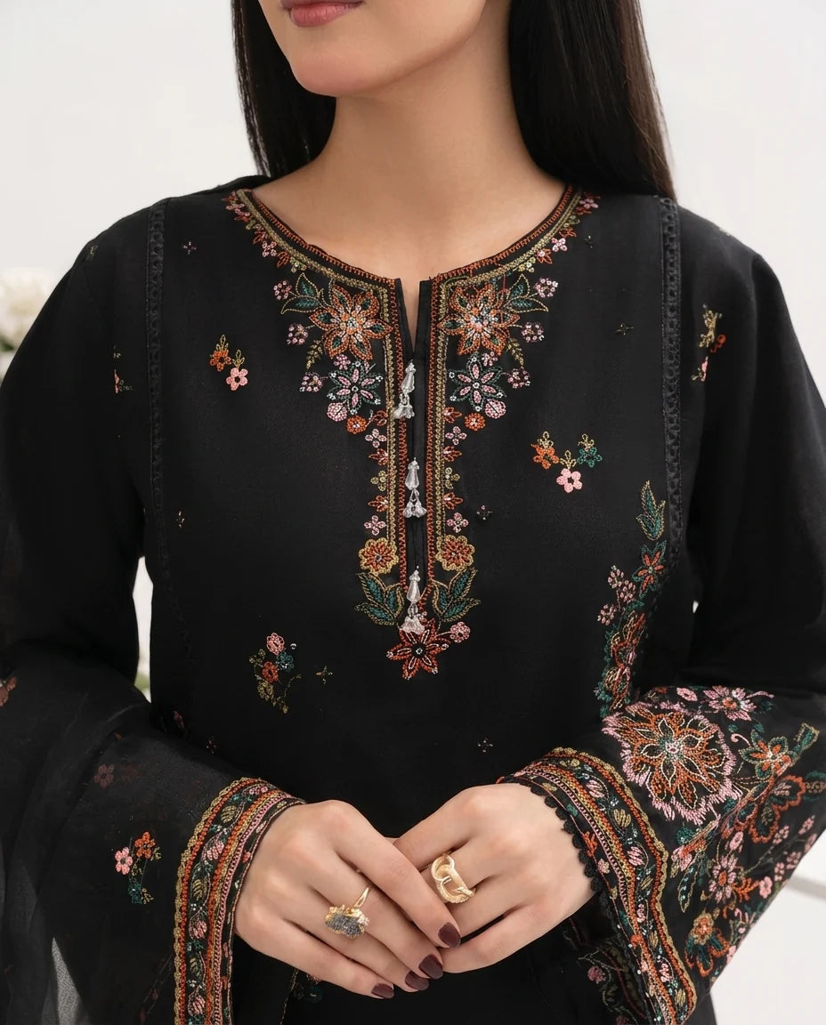 Hareem Embroidered 3PC