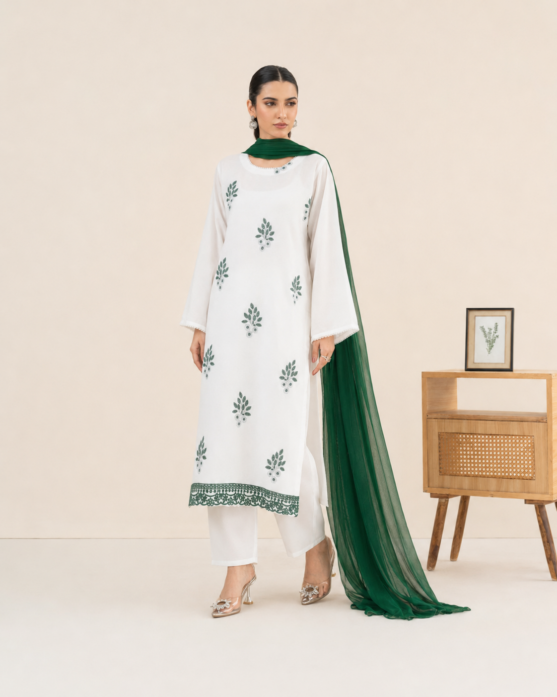 National Embroidered 3pc