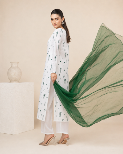 Daina Embroidered 3pc