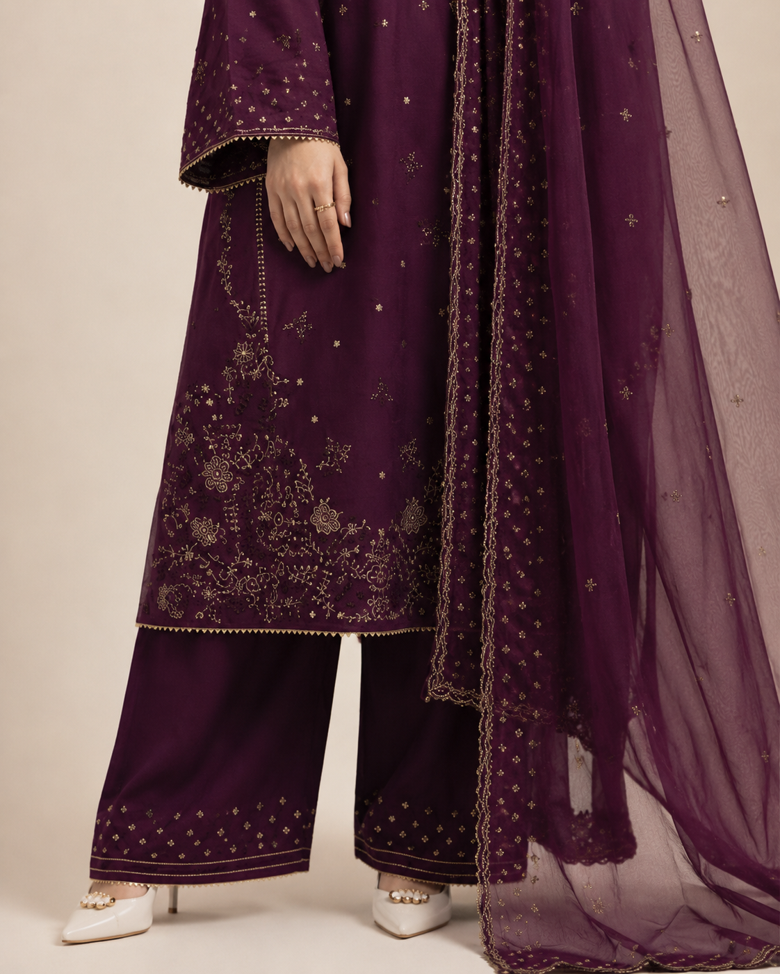 Aneesa Embroidered 3pc