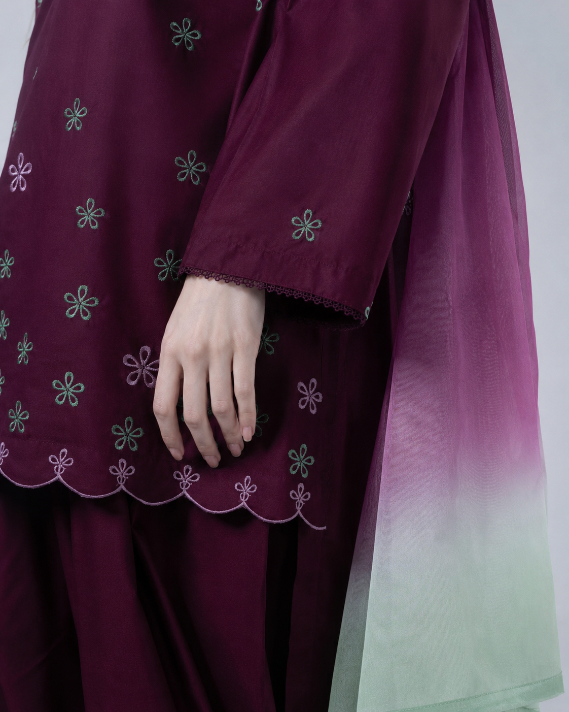 Elora Embroidered 3pc