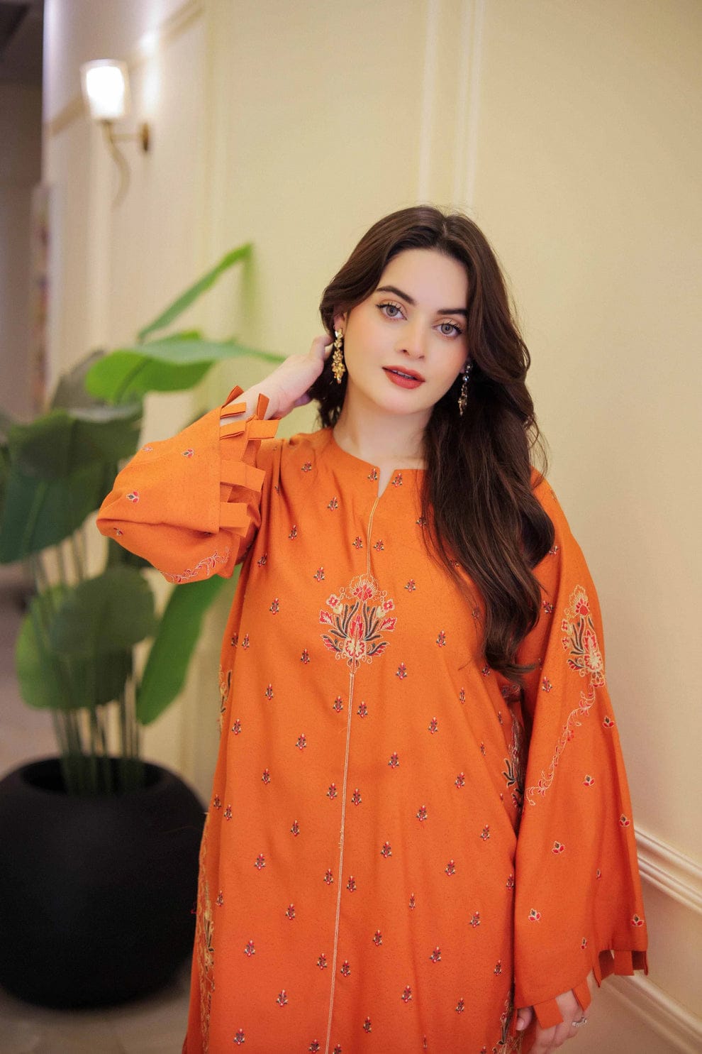Aleena Embroidered 2PC