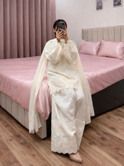 Tareeza Embroidered 3pc