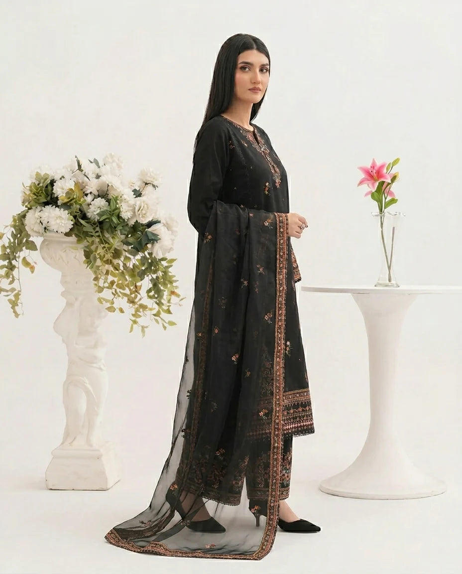 Hareem Embroidered 3pc